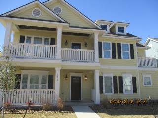 1104 Oney Hervey Dr, College Station TX  77840-4216 exterior