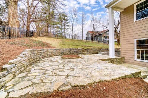 3261 Hardisty Ave, Cincinnati OH 45208-3006 exterior