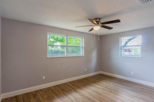 5200 Lima Pl, Orlando FL 32807-1625 exterior