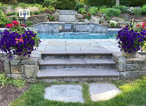 51 Mountain Rd, Ridgefield, CT 06877-1610