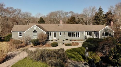 27 Montauk Ave, Stonington, CT 06378-2320