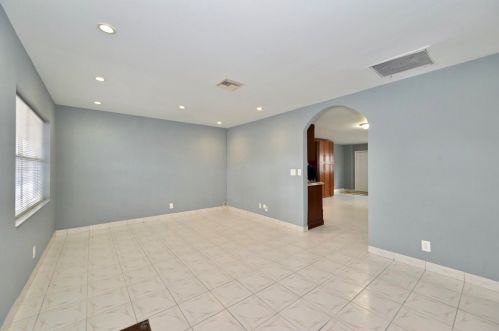 4903 Saratoga Rd, West Palm Beach FL  33415-7415 exterior
