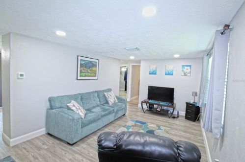 3530 Trask Dr, Tarpon Springs FL  34691-3363 exterior