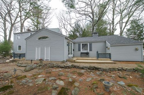 34 Wheeler Ave, Salem NH  03079-3490 exterior