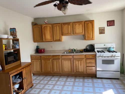 4413 State Line Ave, Hammond IN  46327-1346 exterior