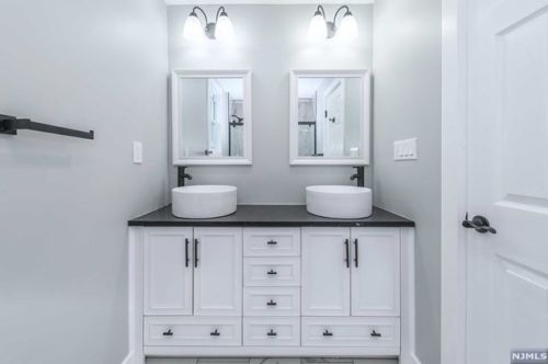 22 Harvard St, Nutley NJ  07110-3322 exterior