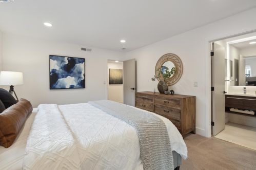 275 Clearpark Cir, San Jose CA exterior