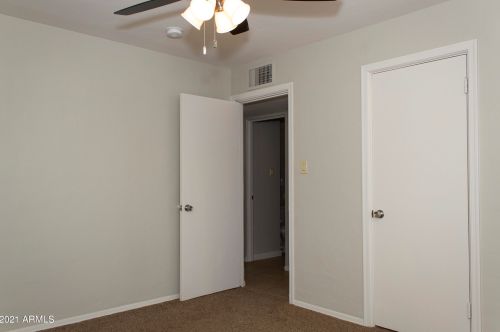 8136 12 St, Phoenix AZ 85022-3137 exterior