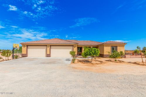 12609 217th Dr, Buckeye, AZ 85326-8094