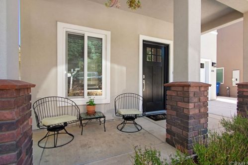 2808 Vine St, Lake Nacimiento, CA 93446-1109