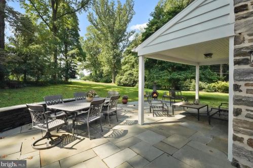 101 Marple Rd, Haverford PA  19041-1027 exterior