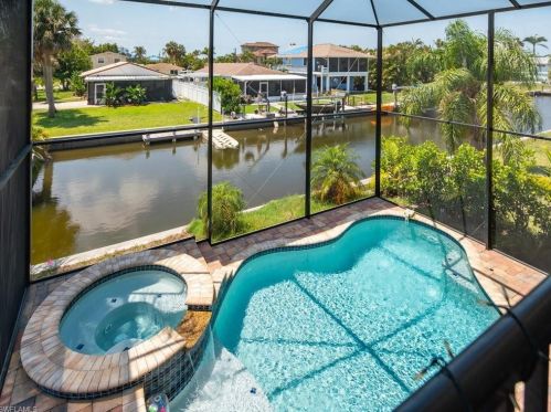 4727 Swordfish St, Bonita Springs FL  34134-7116 exterior