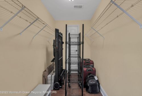 92 Riva Blvd, Bricktown NJ 08723-7983 exterior