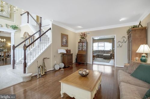 2037 Carmel Dr, Jamison PA  18929-1438 exterior