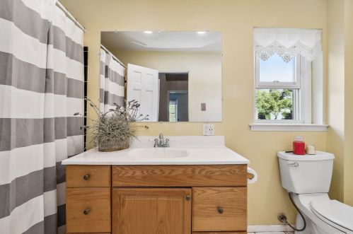 10 Lamarr Ave, Huntington Station NY 11747-1243 exterior