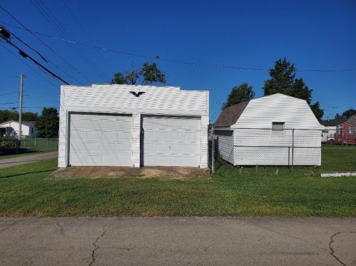 1341 Washington Ave, Washington Ch OH  43160-2323 exterior