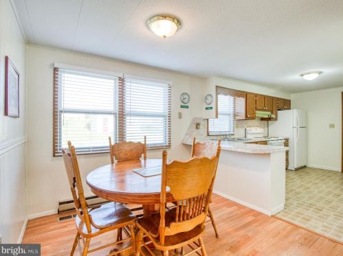 133 Azalea Dr, Charles Town WV  25414-5841 exterior