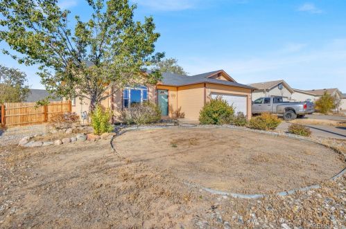 823 Field Ave, Canon City, CO 81212-9251