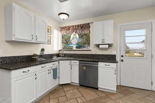 607 Mill St, Santa Paula CA  93060-1319 exterior