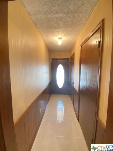 210 Hogan Dr, Copperas Cove, TX 76522-4511
