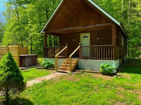 27849 Albright Rd, Londonderry, OH 45647-8980