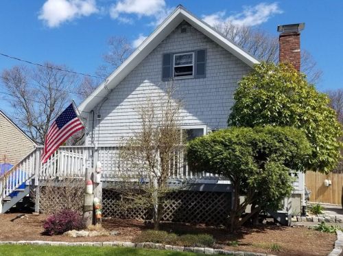 9 Buttonbush Trl, South Kingstown, RI 02874-2385