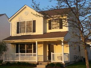 5560 Little Falls Dr, Dublin, OH 43016-8327