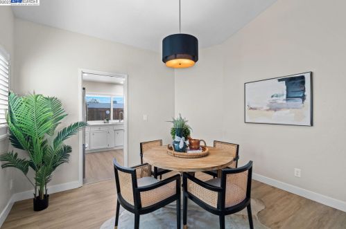 1455 Hudson Way, Livermore CA  94550-5550 exterior