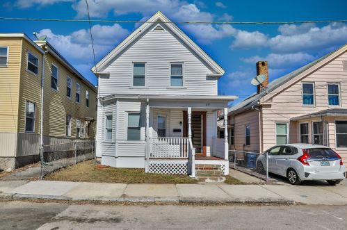 17 Pleasant St, Nashua, NH 03060-3330