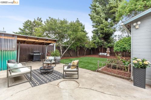 2714 60 Ave, Oakland CA 94605-1501 exterior