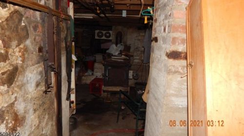 129 Lower Denmark Rd, Oxford NJ  07863-3221 exterior