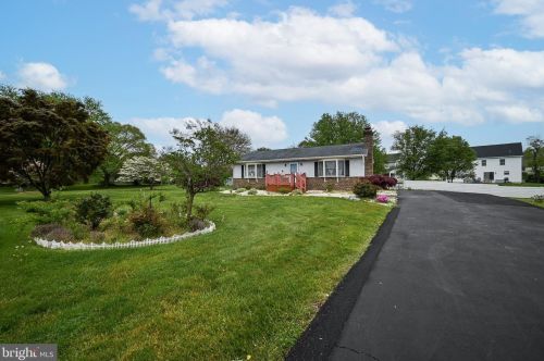 124 Pigeon Run Dr, Bear, DE 19701-1506