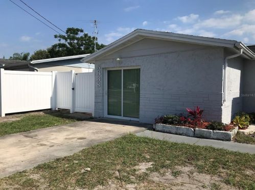 5338 Trouble Creek Rd, New Port Richey, FL 34652-5122