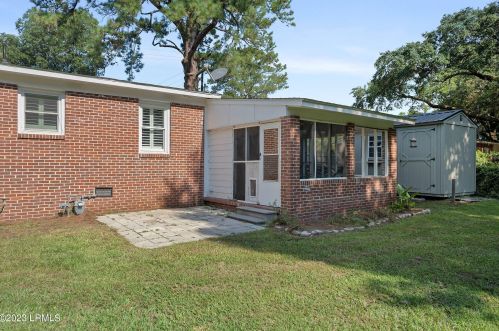 217 Burroughs Ave, Beaufort SC  29902-5307 exterior