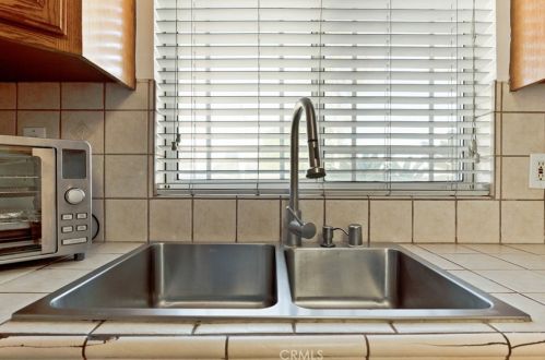 10624 Sunnybrook Ln, Whittier CA  90604-1755 exterior
