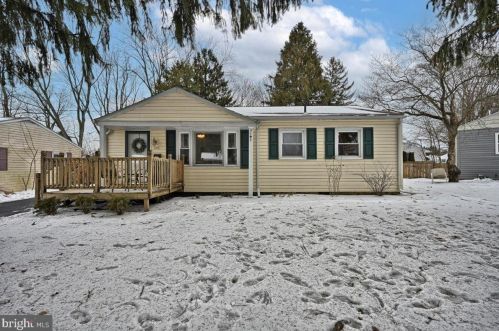 244 Cumberland Rd, Camp Hill, PA 17011-6677