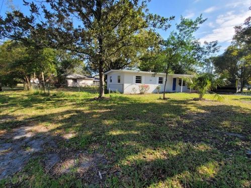 511 Iris Rd, Casselberry, FL 32707-5318