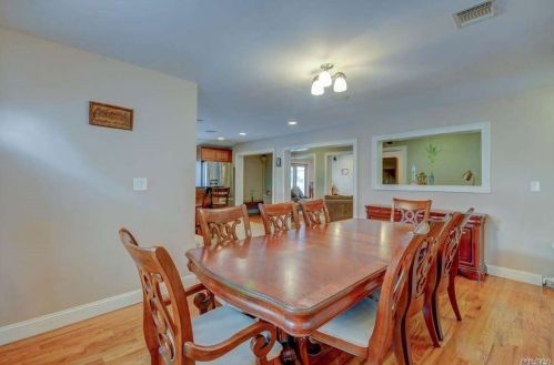 9951 Russell St, Jamaica NY  11414-3949 exterior