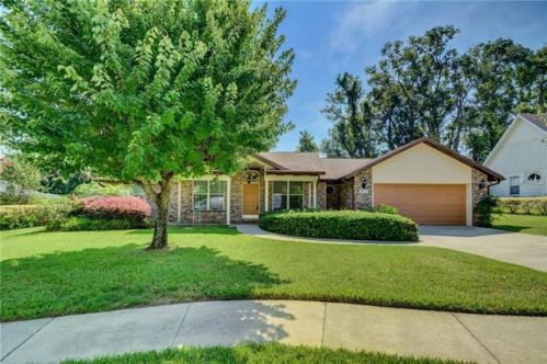 905 Cabbage Ct, Deland, FL 32720-2543