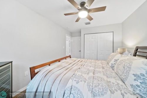 1277 144th Ter, Hollywood FL  33028-2925 exterior