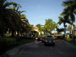 4305 179th Way, Hollywood, FL 33029-6303