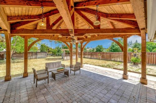 15090 Watsonville Rd, Morgan Hill CA  95037-6004 exterior