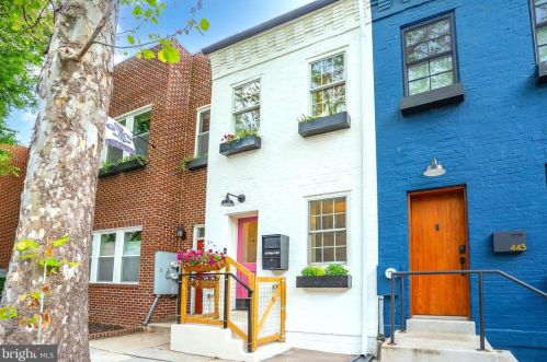 445 Ridge St, Washington, DC 20001-4623