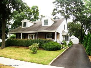 100 Wyckoff Ave, Wall Township, NJ 08736-3041