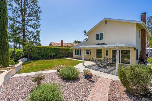 3724 Catamarca Dr, San Diego CA 92124-3405 exterior