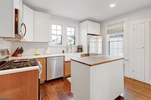 151 Parker Ave, Paterson NJ  07506-1140 exterior