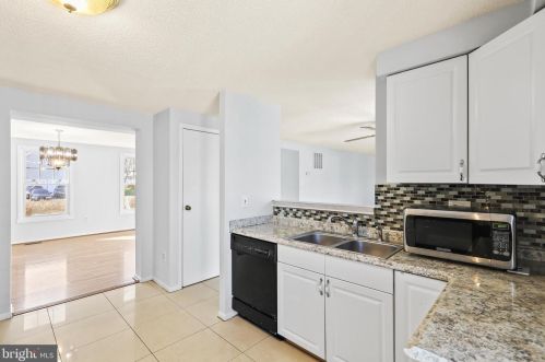 554 Hinckle Ave, Trenton NJ  08628-2805 exterior