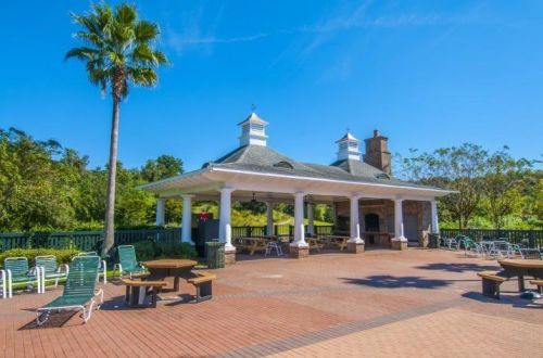 3057 Park West Blvd, Mount Pleasant SC  29466-7216 exterior