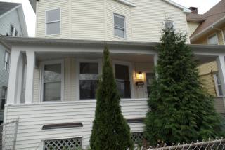 131 Whitney Ave, Bridgeport CT  06606-5437 exterior