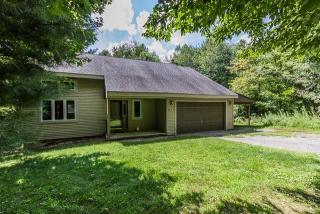 193 Hinds Rd, Mosherville, NY 12074-2330